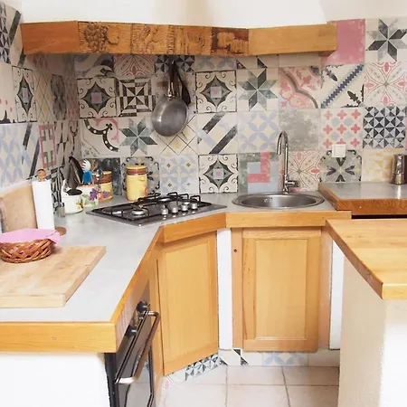 Ernestova Hisa * 洛克维